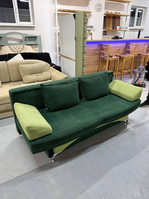 Спальный раскладной диван