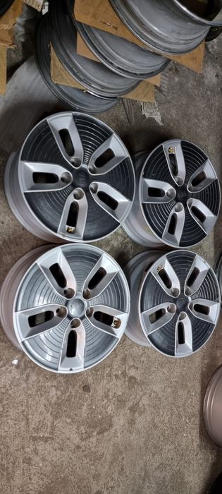 Felgi 5x114,3x16 kia