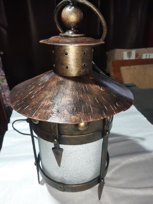 Ліхтар вуличний металевий ручної роботи