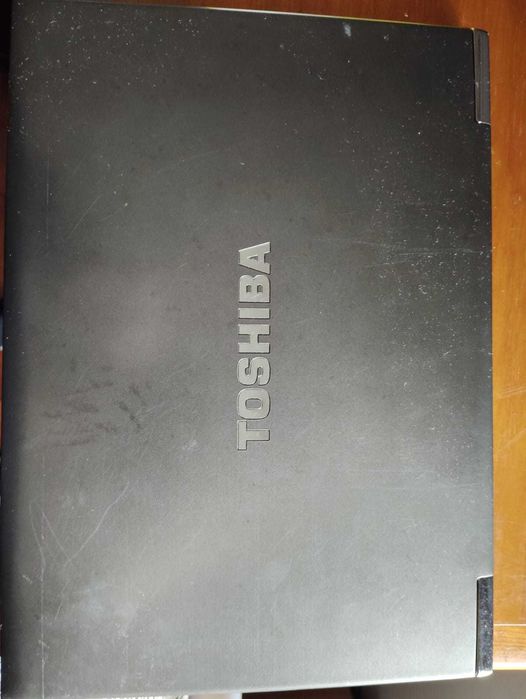 Portátil Ultrabook Usado Leve (800g)