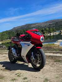 Mv Agusta Superveloce 800