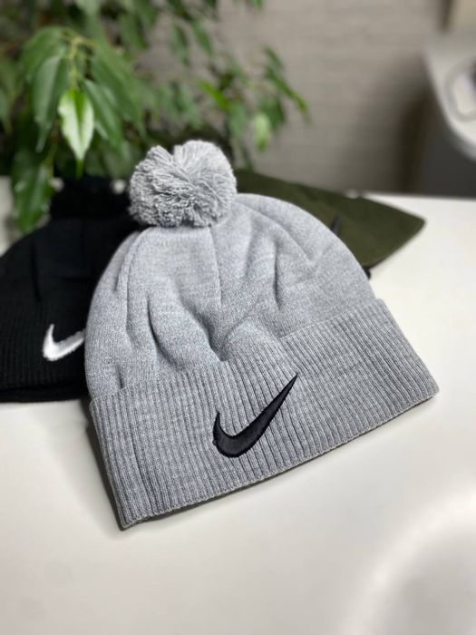 Мужская зимняя шапка NIKE с флисом теплая с помпоном с подворотом S-XL