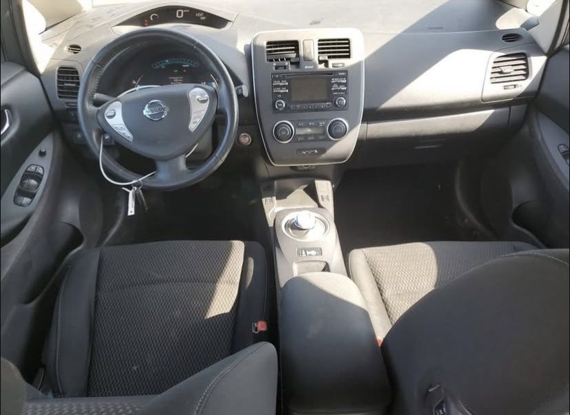 Nissan Leaf SV 2015