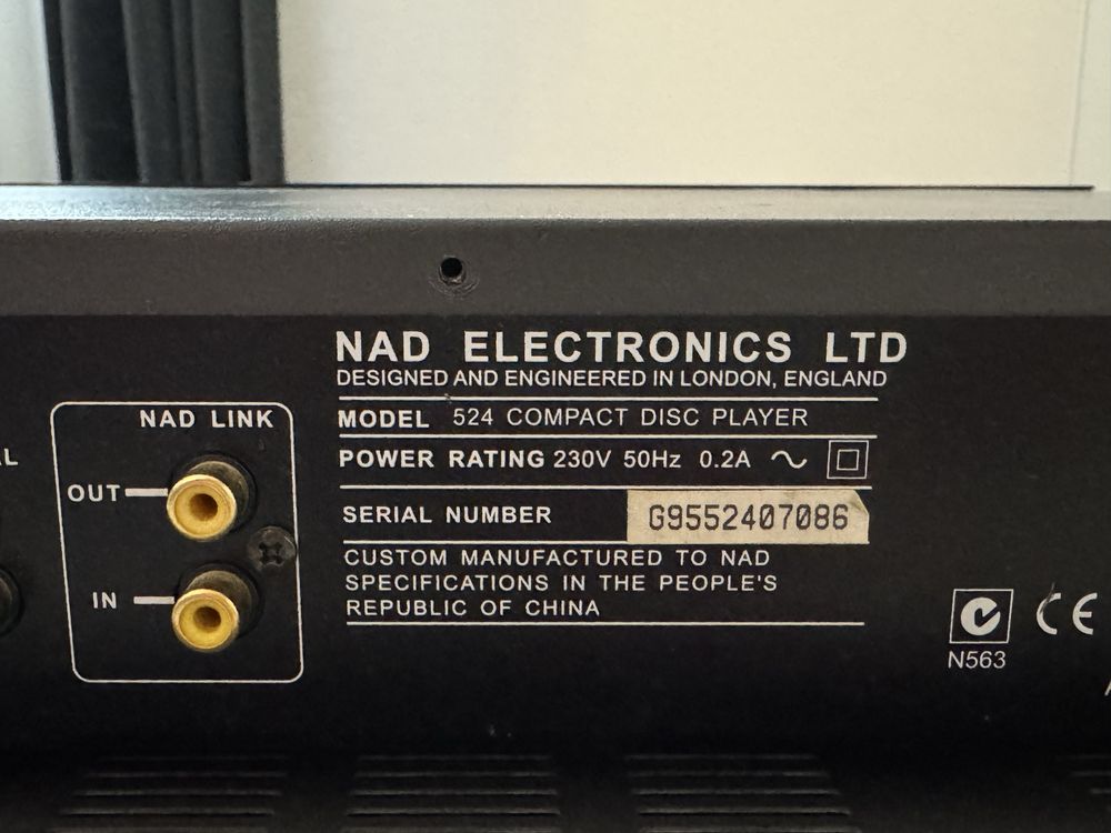 wzmacniacz NAD 317 CD Player NAD 524
