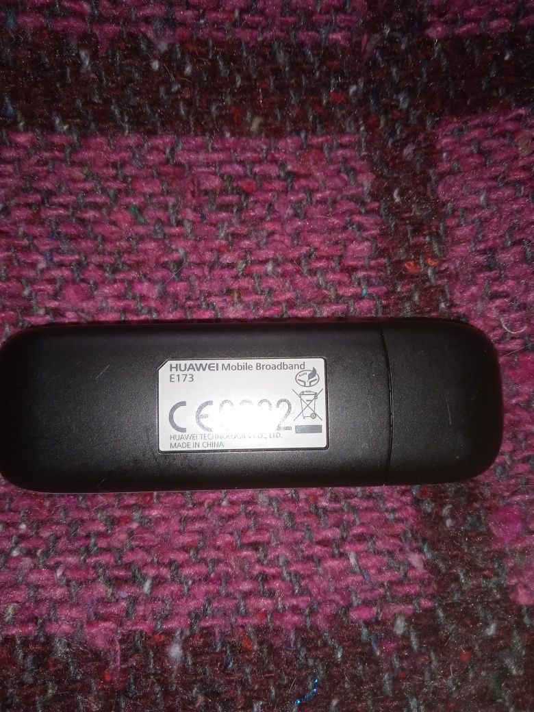 Компактний USB 3G модем