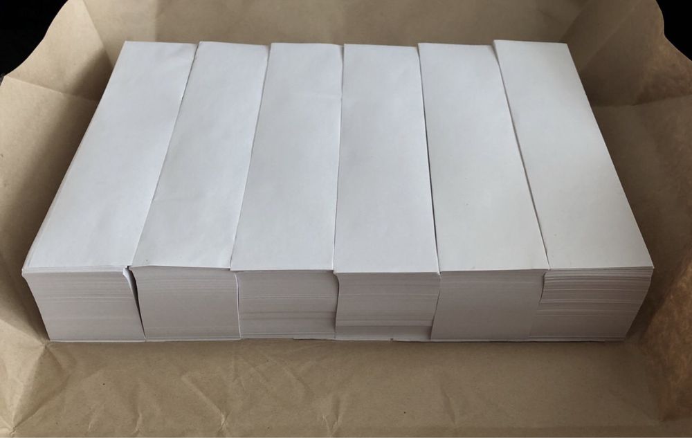Газетная бумага полосками 7 см * 30 см, пл. 42 г/м2