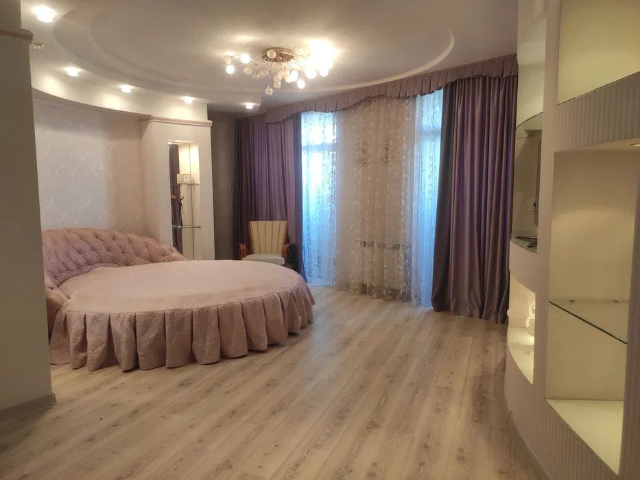 Продам 4к квартиру в новострое. Матро Левада (Гагарина)