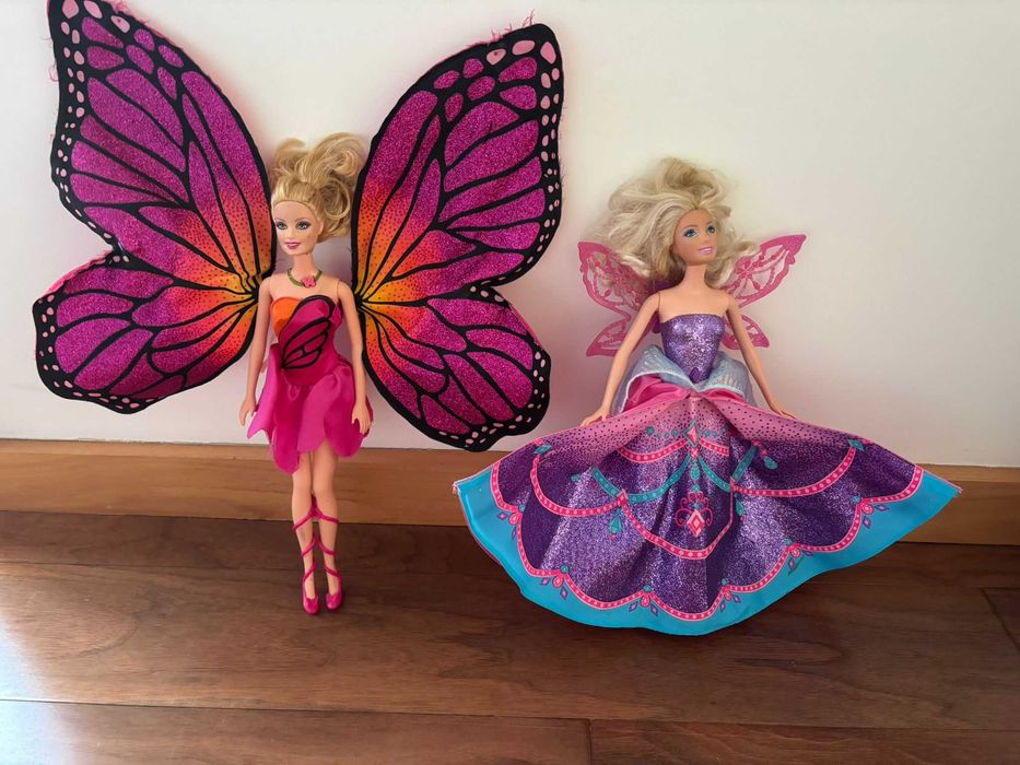 Barbies e acessórios