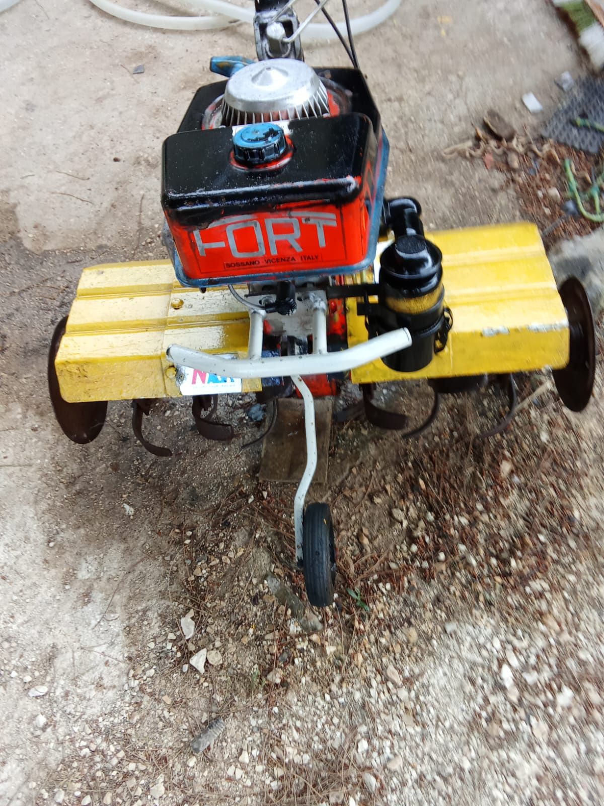 Motor de rega recente