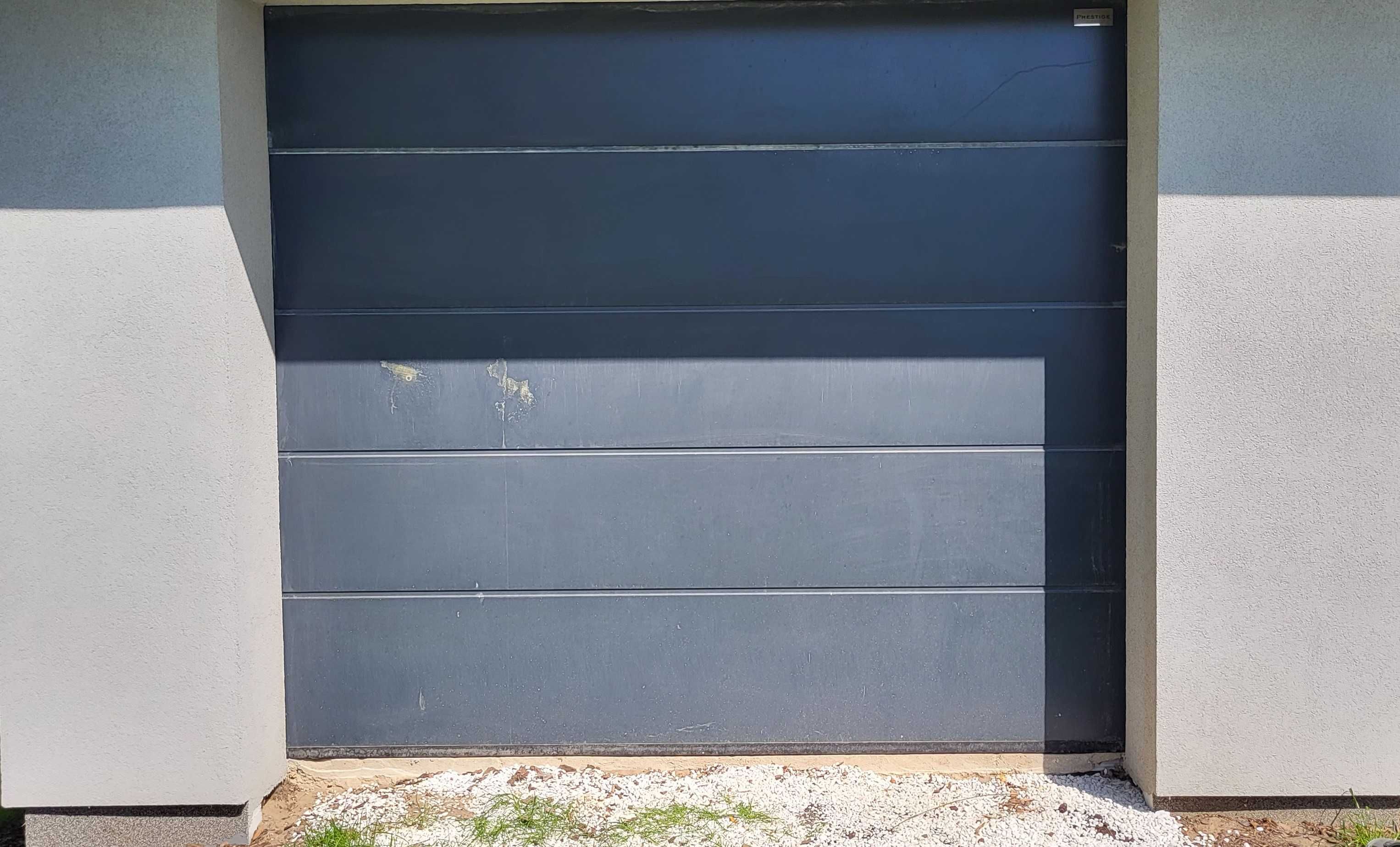 Brama garażowa Alutech Prestige 2740x2400mm