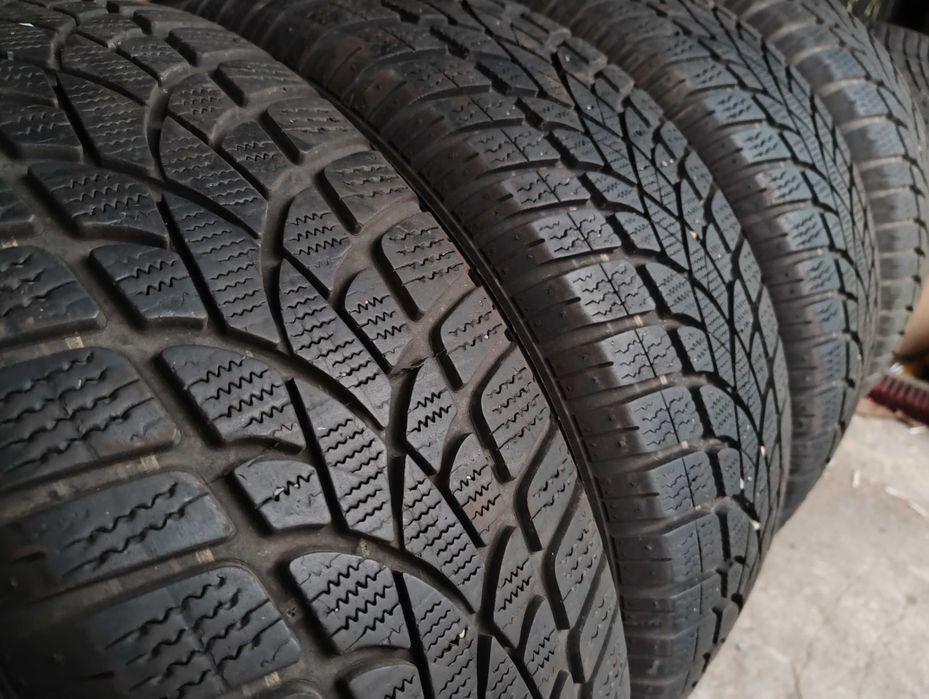 4x Dunlop 205/60/16 92H SP Winter Sport 3D Opony zimowe komplet