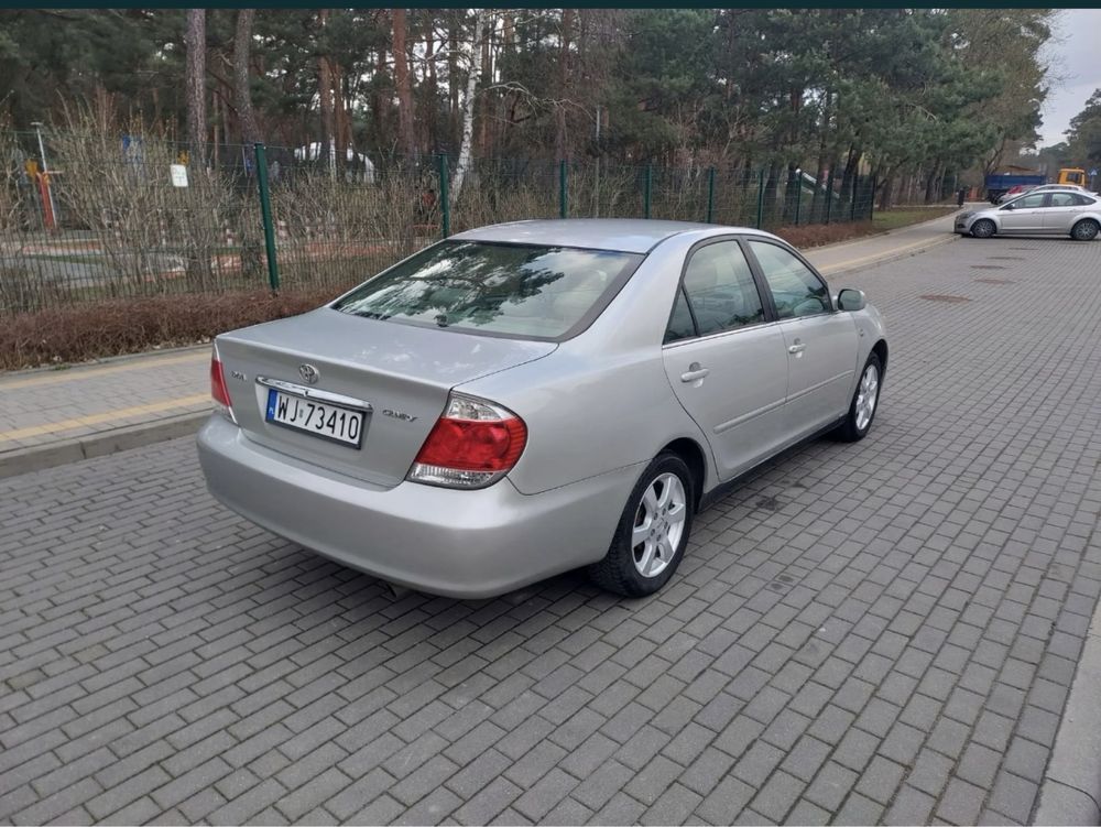 Toyota Camry 2006. 2.5 LPG