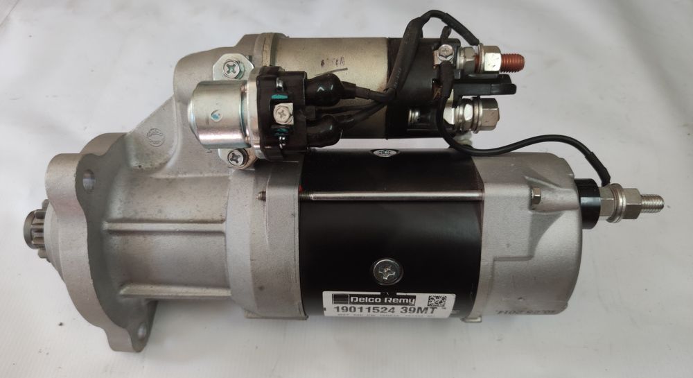 Rozrusznik 190115.24  39MT 24V