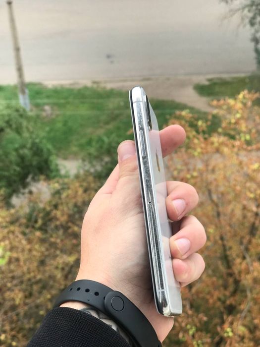 iPhone X 256 гб