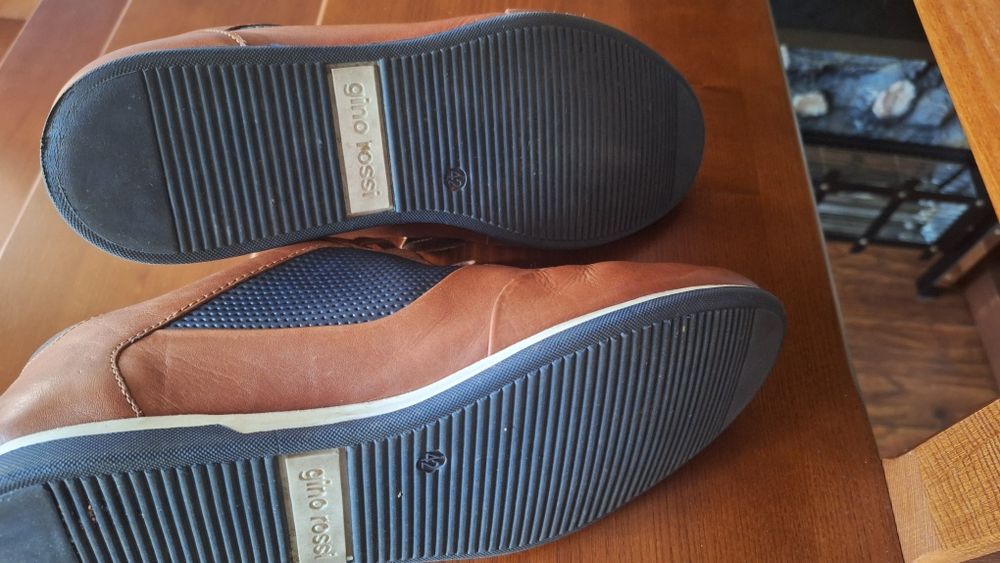Buty męskie Gino Rossi r. 42