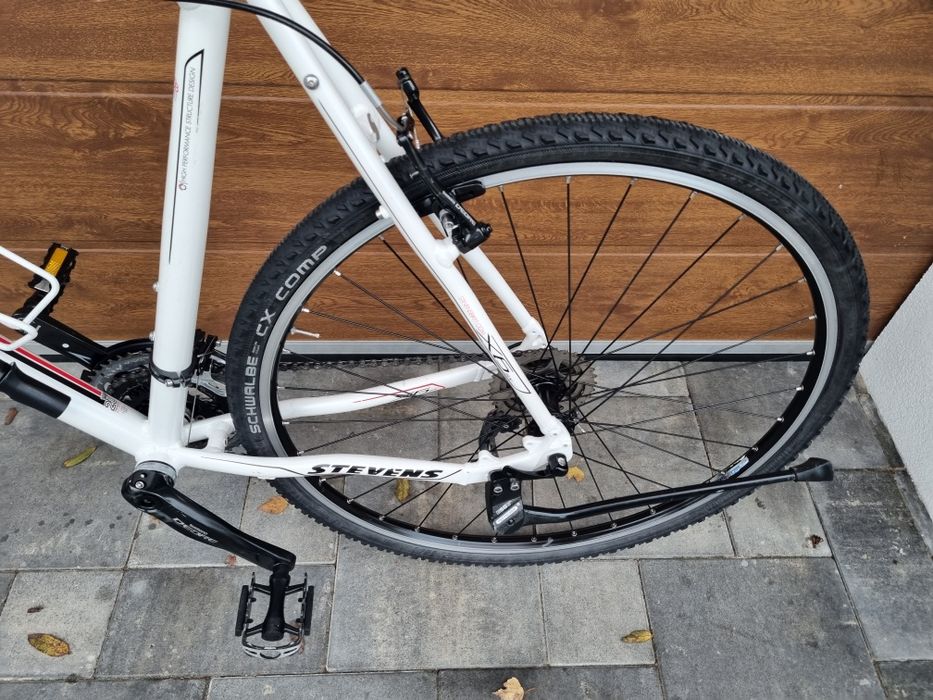 Rower trekkingowy crossowy Stevens X6 sx Shimano Deore aluminiowy