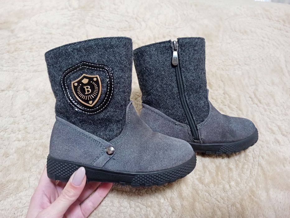 Ботинки 27 теплі зимові сапоги чоботи черевики дівчинки дівчачі зима