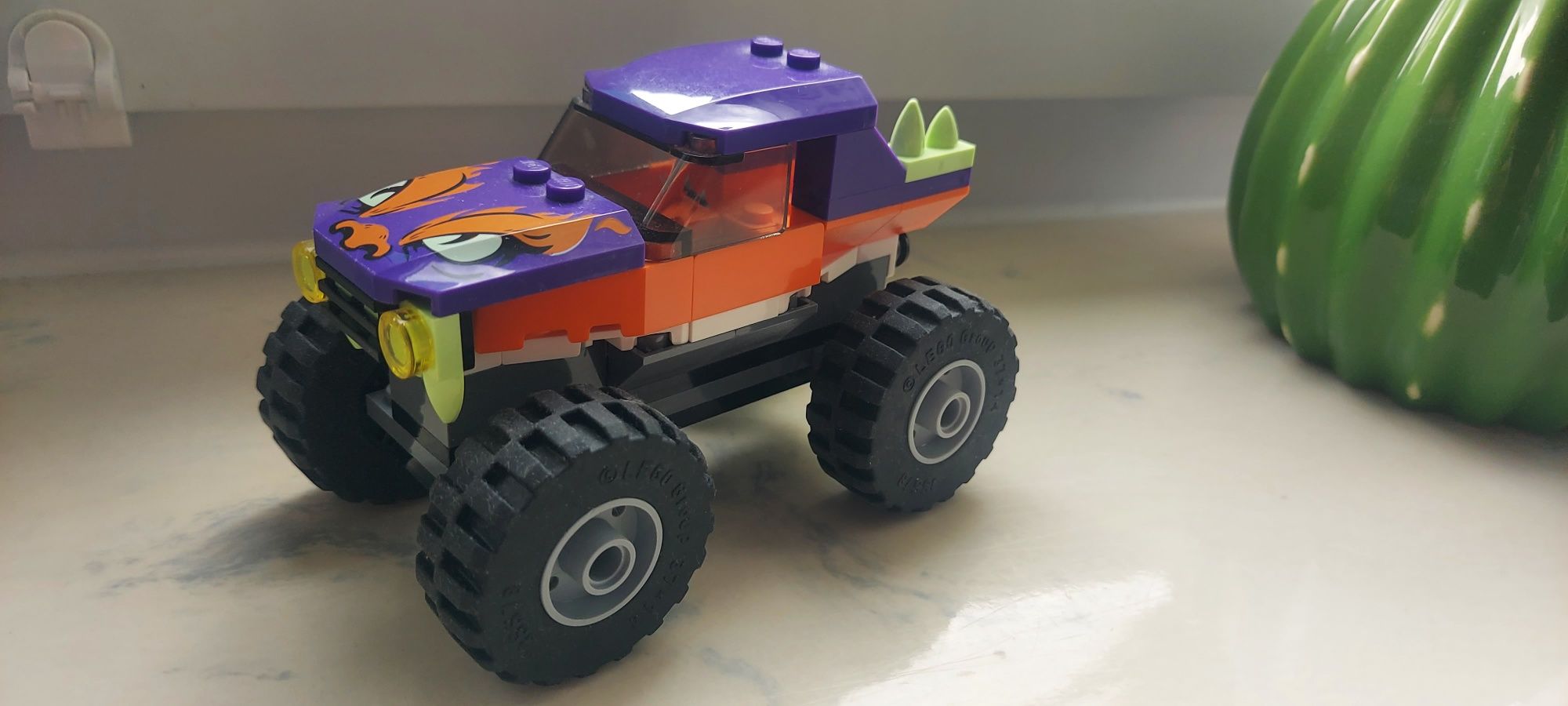 60251 lego monster truck