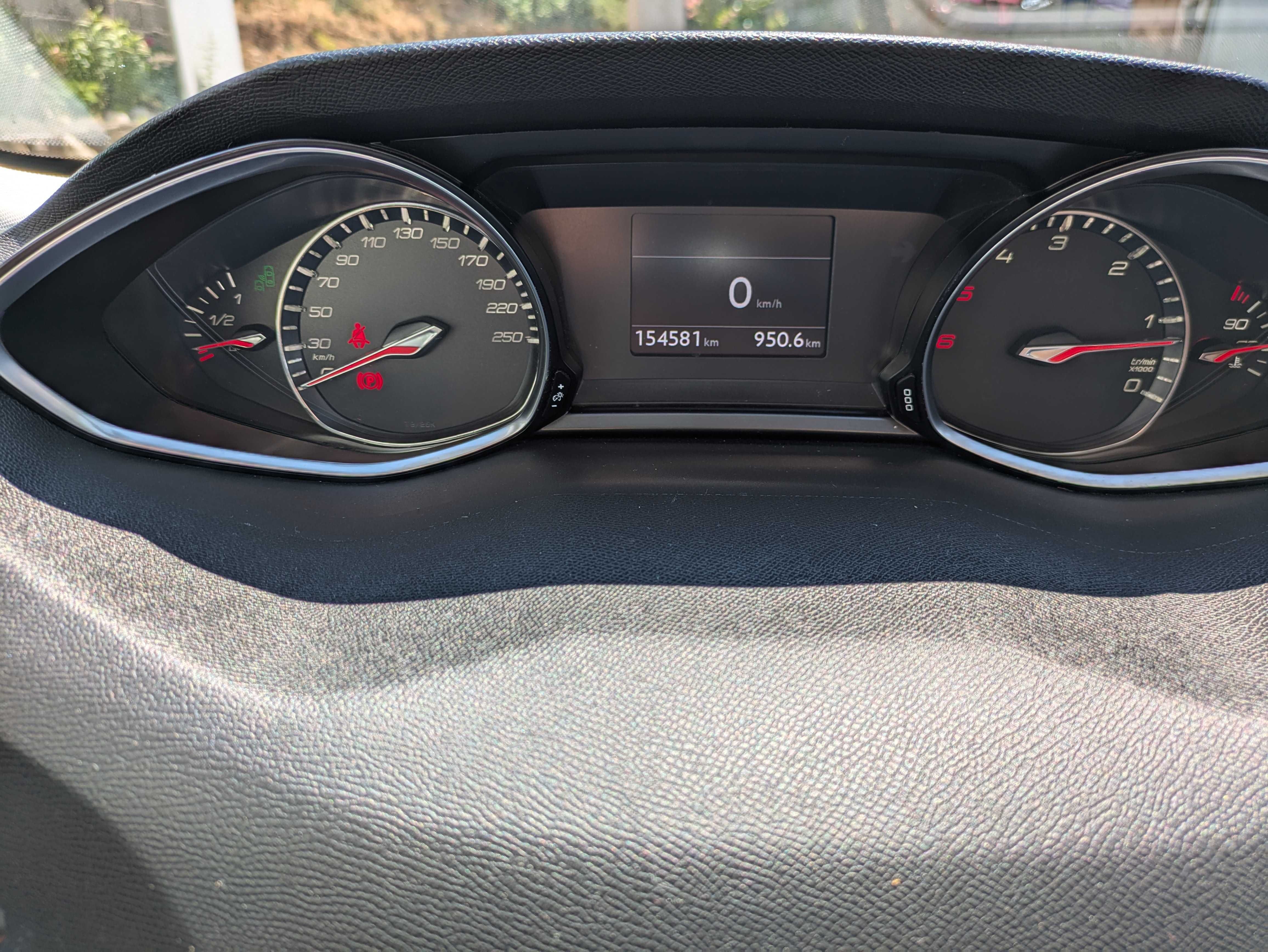 Peugeot 308 GT Line 1.6hdi 120cv Full Extras