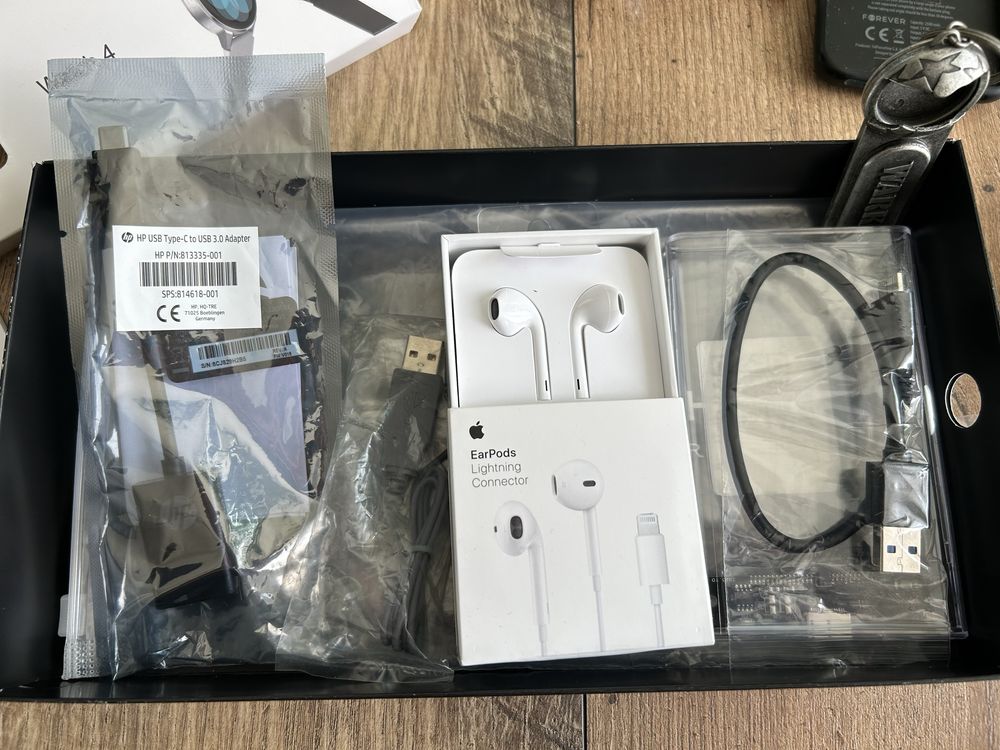 Elektronika dysk karta sd ruter słuchawki earpods USB mysz LogiTech