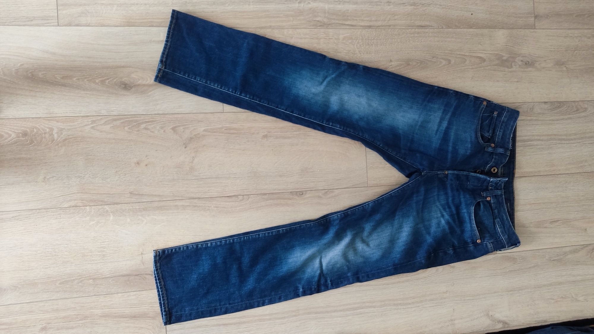 Jeansy oryginalne G-Star RAW rozmiar W29-L32