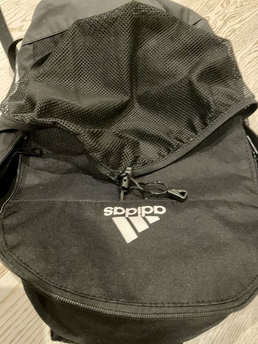 Plecak Adidas stan bardzo dobry