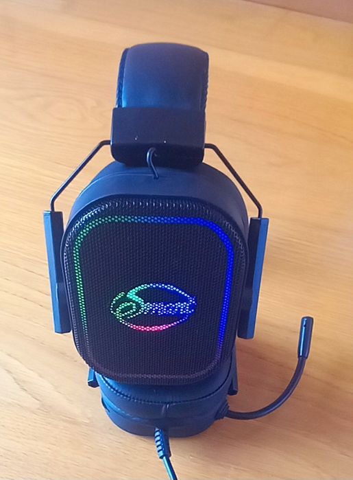 Ps4 seminova + 1 comando + 4 jogos + fones com led.64551474492163124