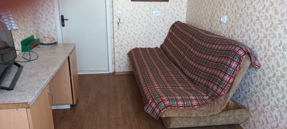 Продам комнату в коммунальной квартире