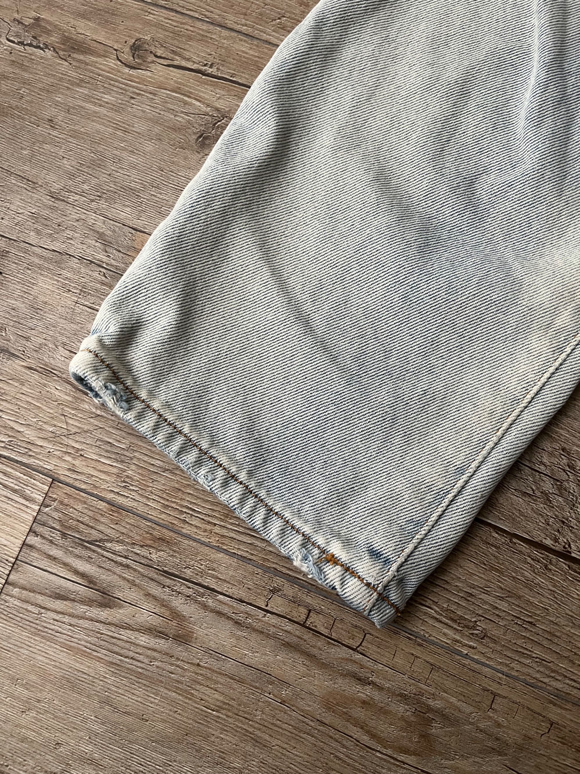 Calvin Klein Spodnie niebieski jasne Jeansy