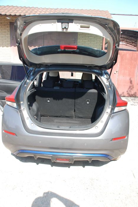 Ниссан Лиф Nissan leaf  2  18 г. 40 кВт