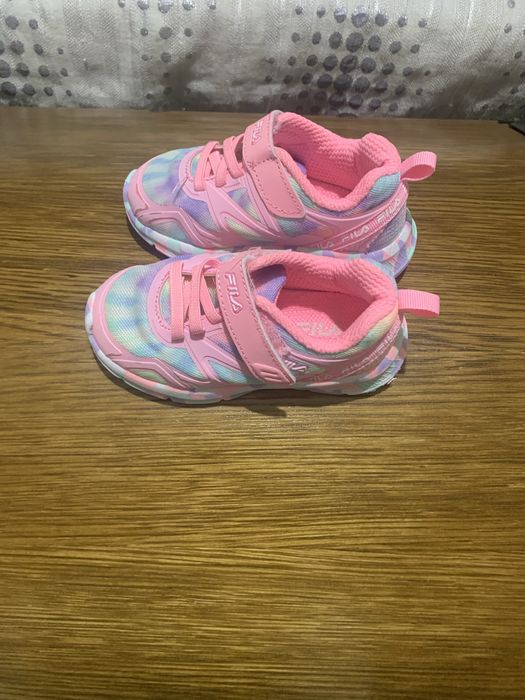 Tenis Fila tam.25