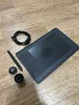 Графічний планшет Wacom Intuos S PTH-450