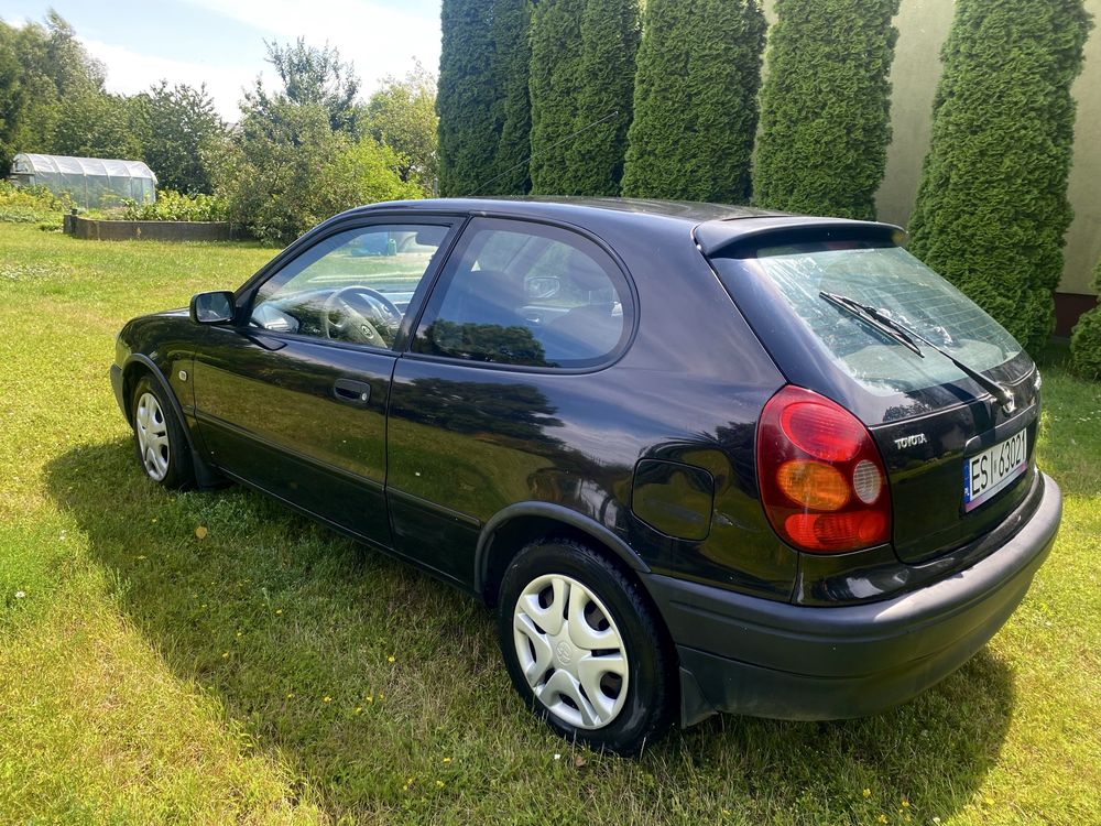 Toyota Corolla 2000