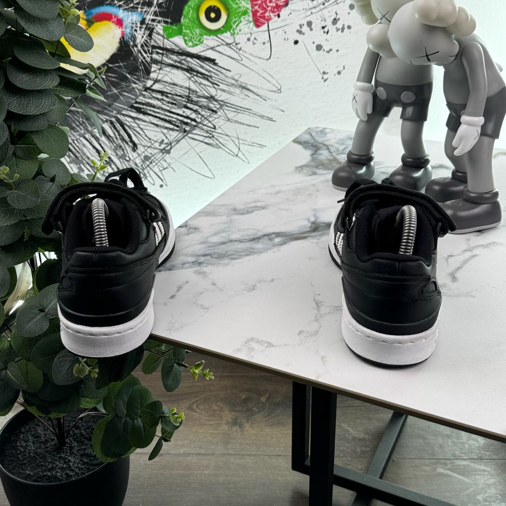 Кросівки Adidas Forum 36.5 розмір 759