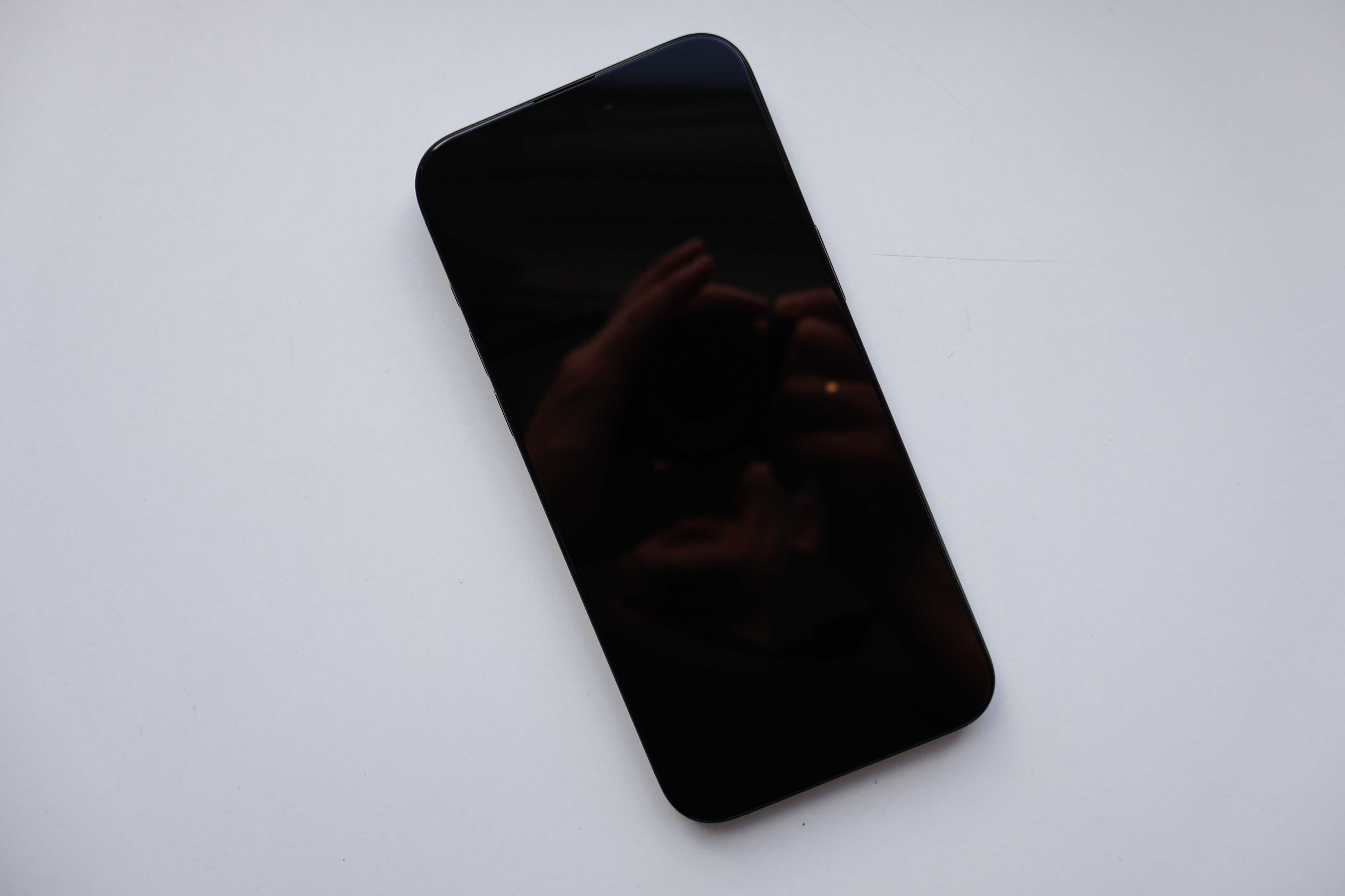 Apple Iphone 15 Pro Max 256Gb Black Titanium Neverlock Оригінал!