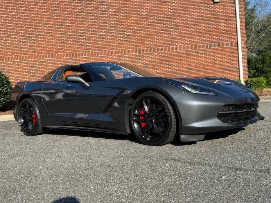 Chevrolet Corvette Stingray Z51      2014