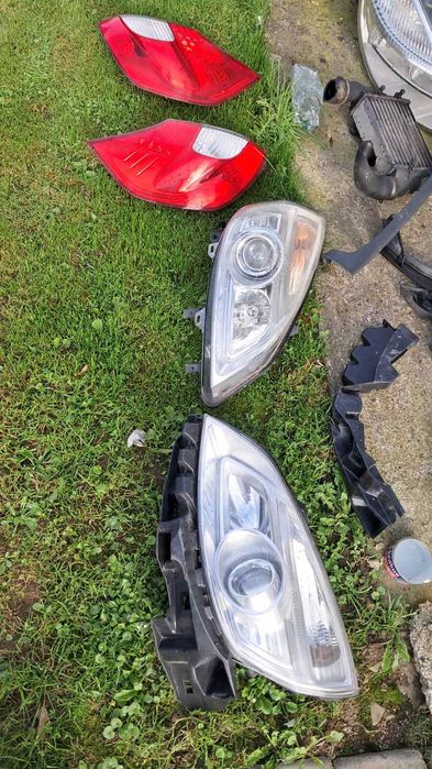 Продам фари на рено меган,сенік 2..