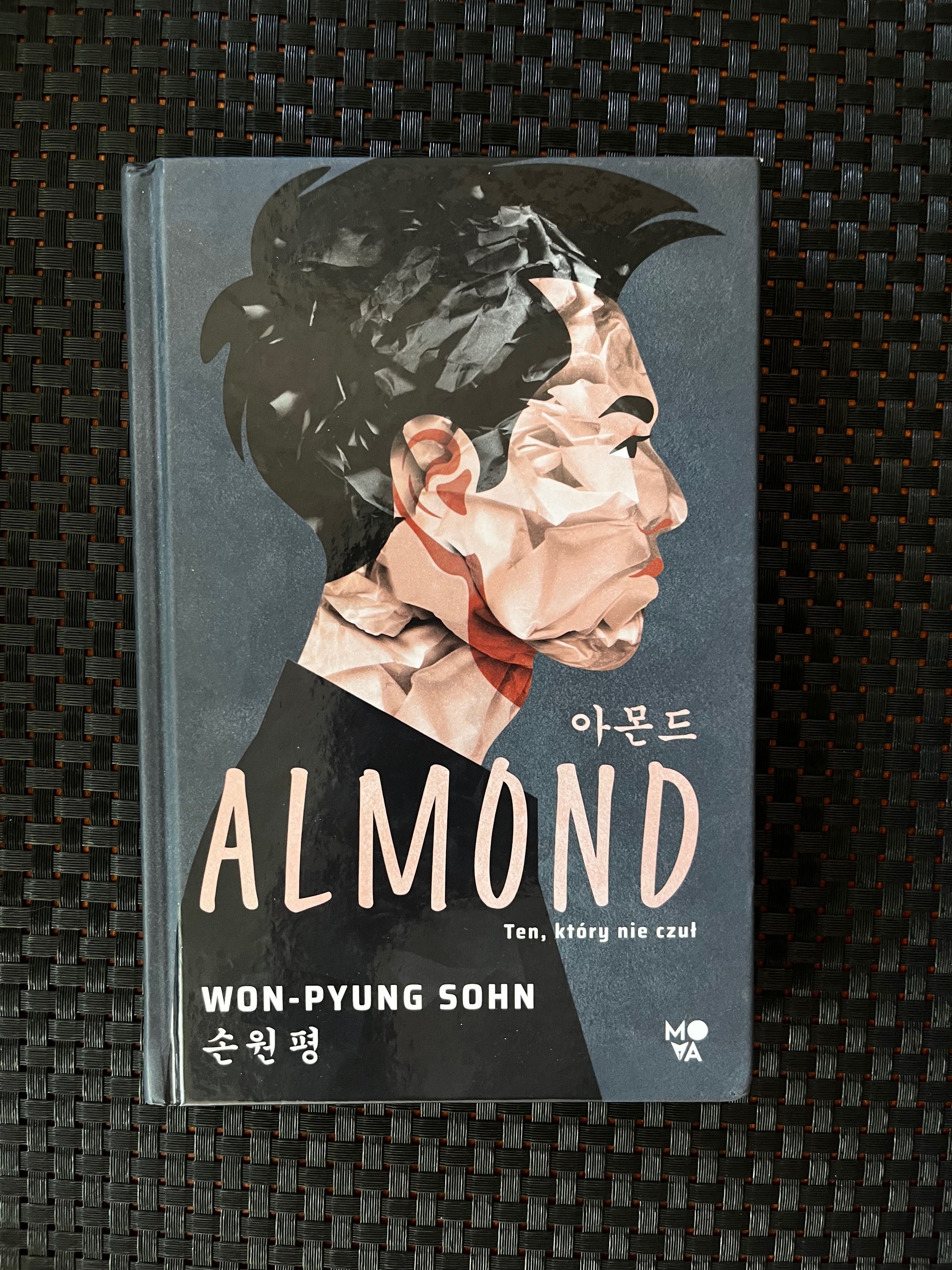 Almond. Won-Pyung
