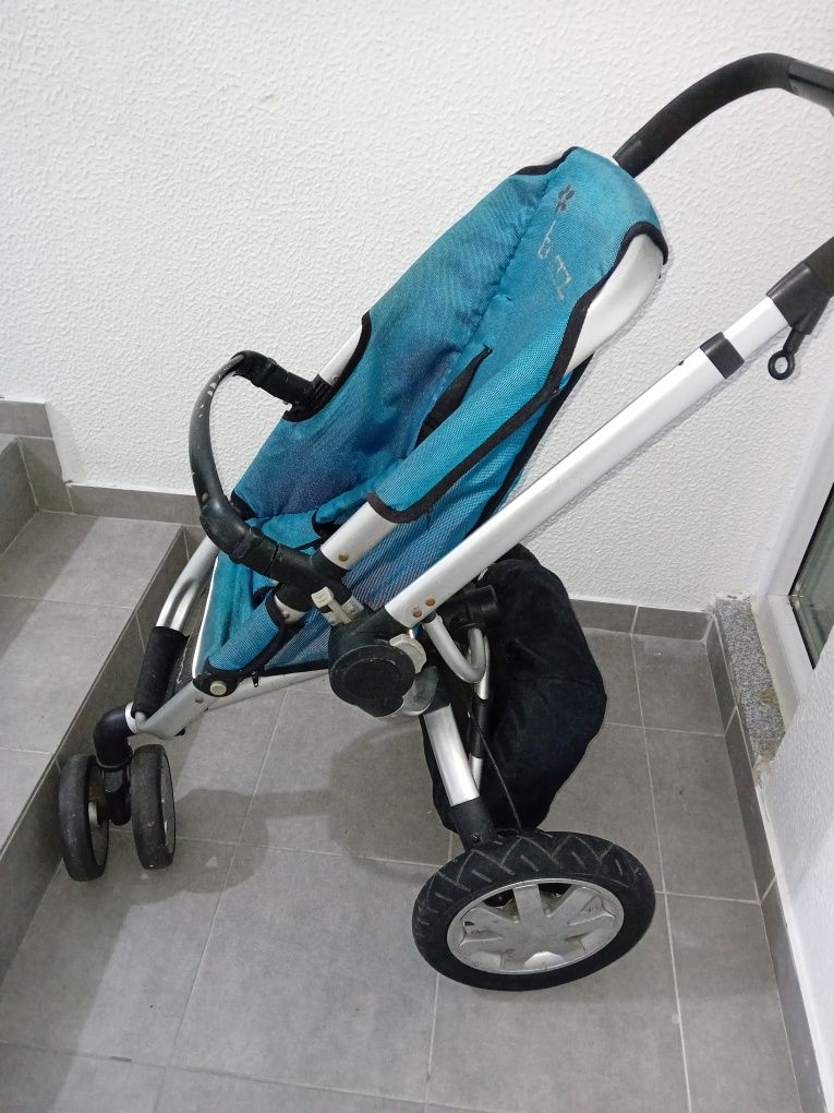 Carrinho de paseio