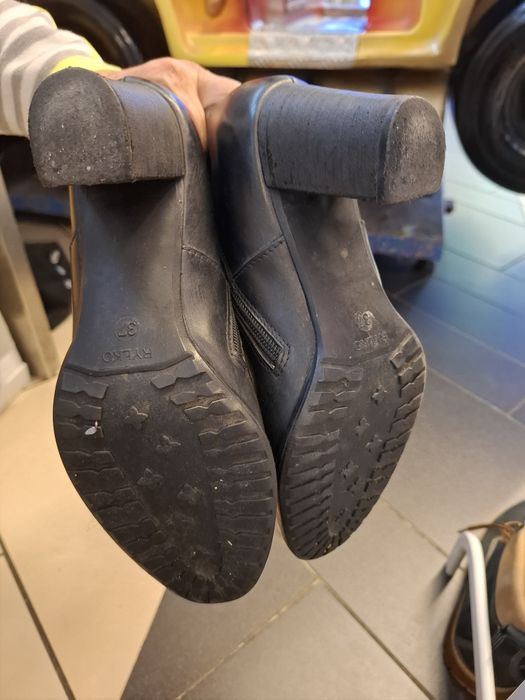 Kozaki skórzane czarne Ryłko 37