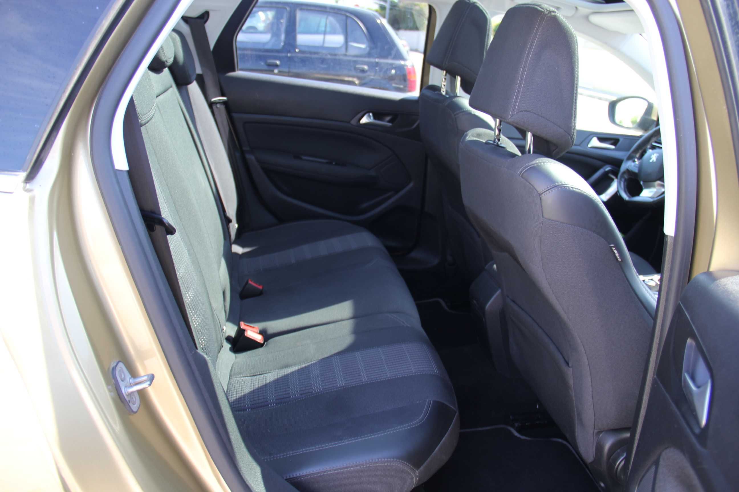 Peugeot 308 1.2 e-THP Allure