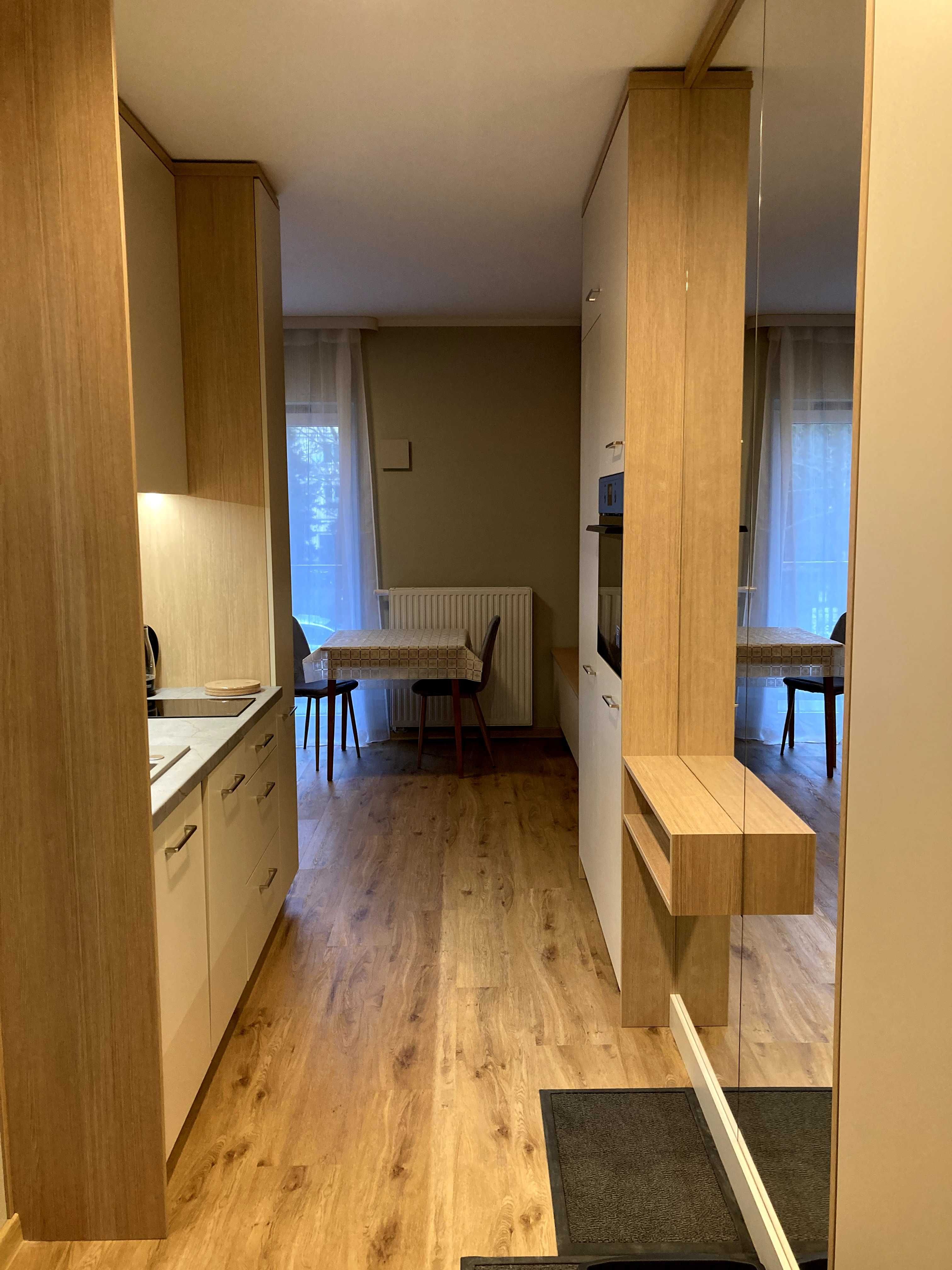 Apartament Junior, na doby (min 3 noce) lub dłuższy okres, 2pok/4os