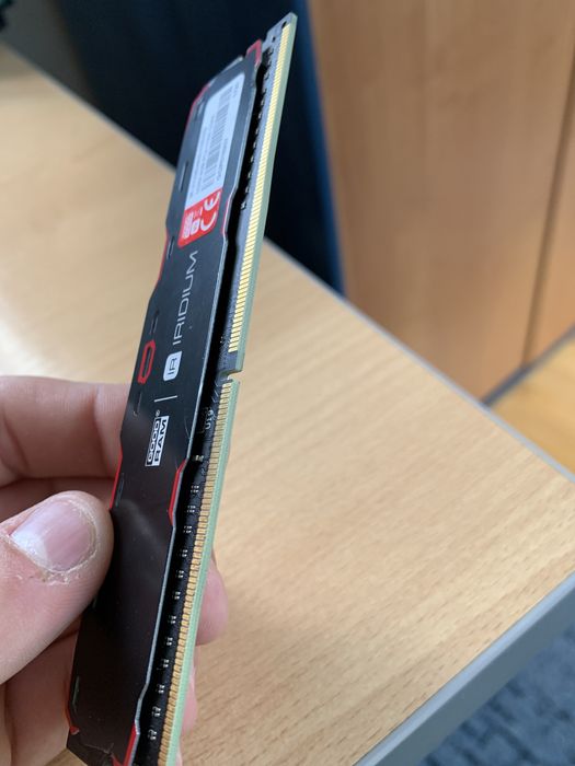 Продам оперативну память Goodram Iridium на 8gb