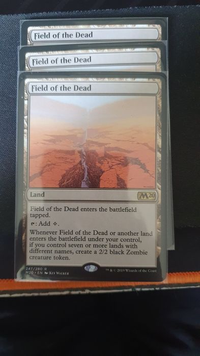 Diversas cartas Magic the Gathering