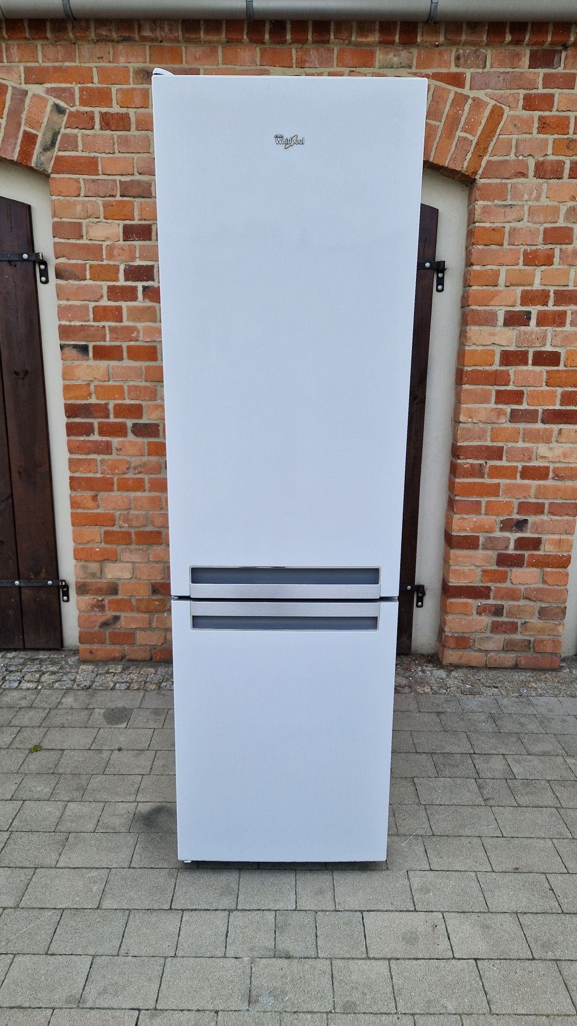 Lodowka  LG Whirlpool  z gwarancij mozliwe transport