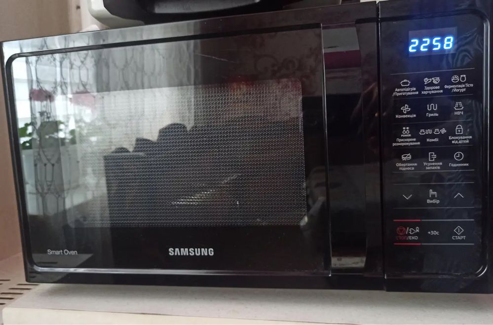 Лучшая микроволновая печь в линейке Samsung MC28H5013AK