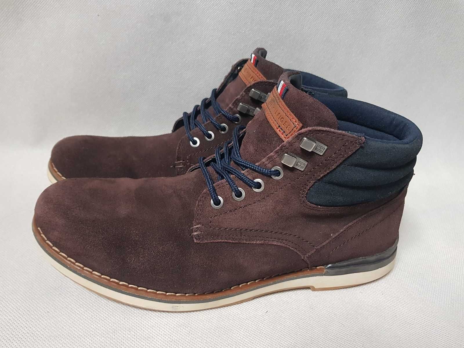TOMMY HILFIGER - SUEDE BOOT / Męskie Trzewiki roz. 45 - 29 cm