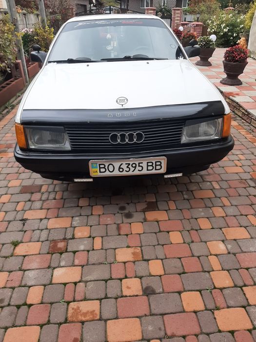 Ауди 100с3  сігара