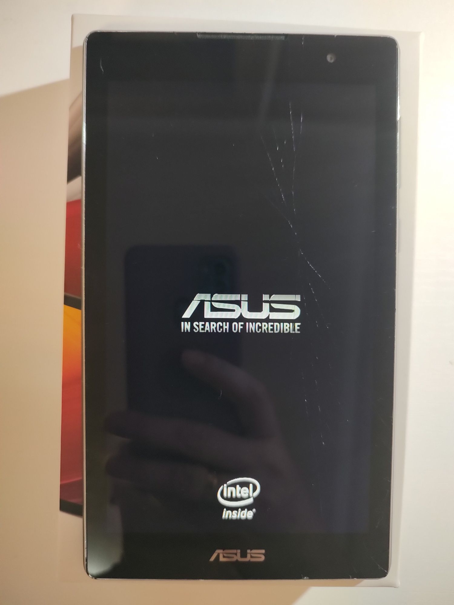 Продам планшет Asus zenPad C7.0