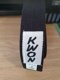 Czarny Pas firmy Kwon